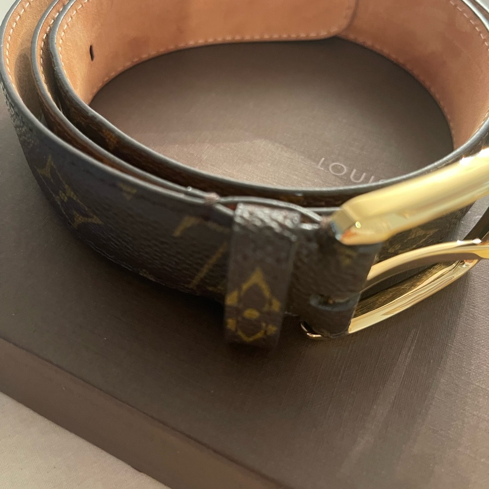 Louis Vuitton 💯Belt Size 85 - Picture 4 of 7